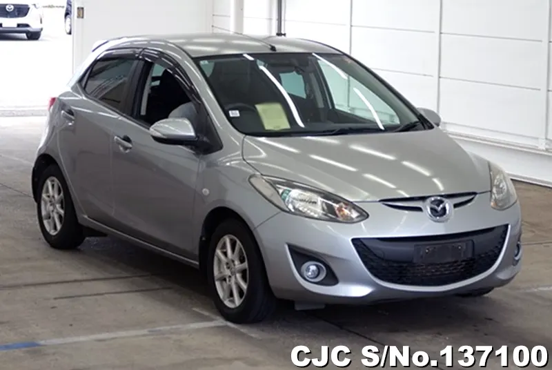 Mazda / Demio 2011