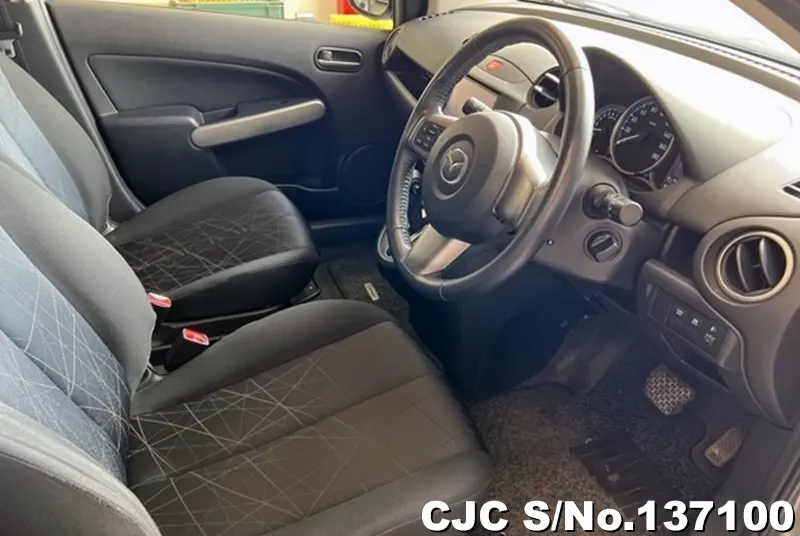 Mazda Demio in Silver for Sale Image 4