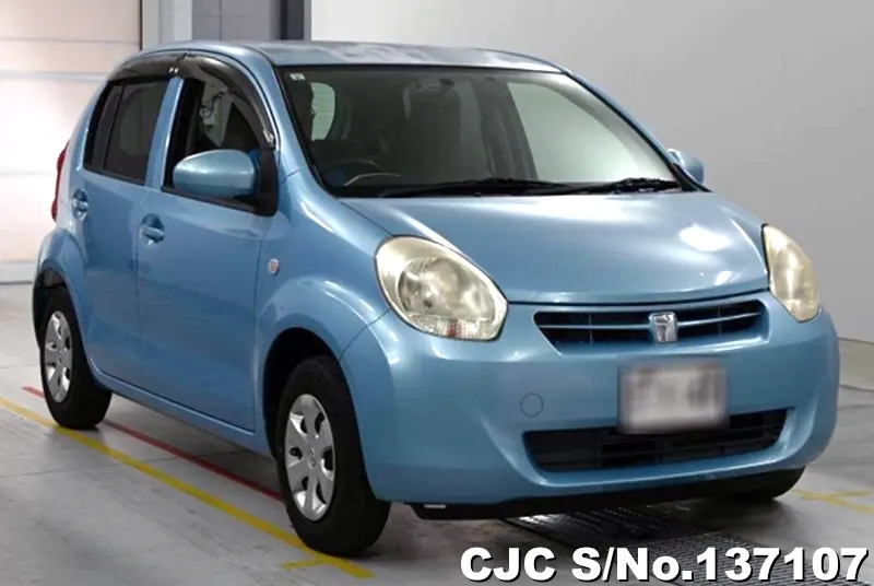 Toyota / Passo 2011