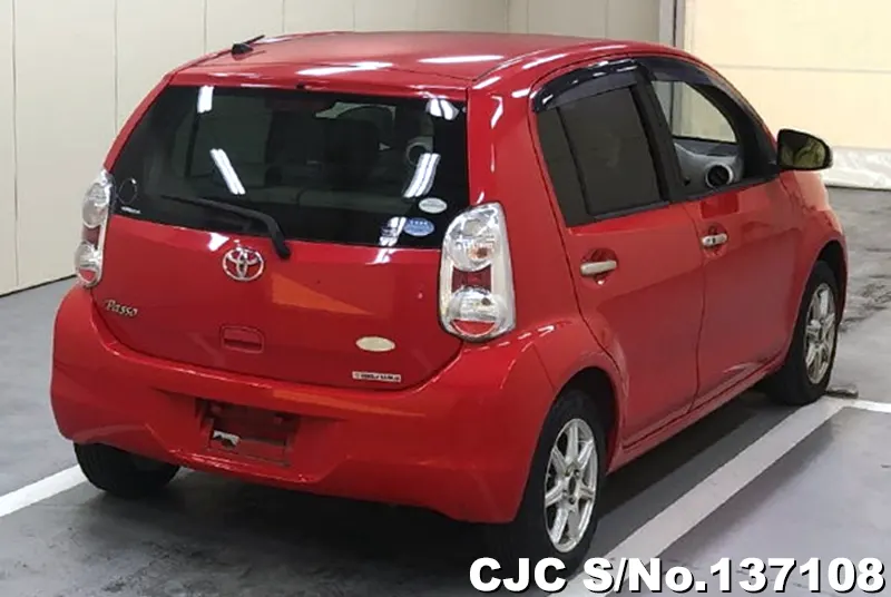 Toyota Passo in Red for Sale Image 2