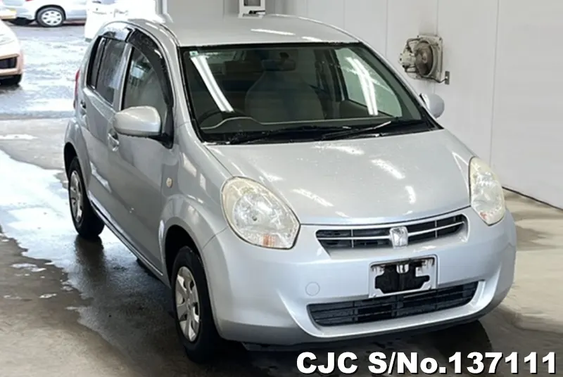 Toyota / Passo 2012