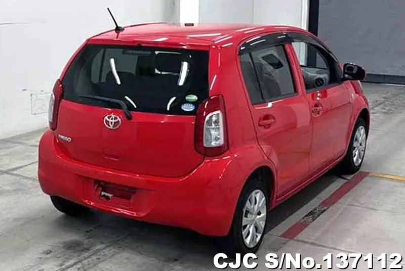 Toyota Passo in Red for Sale Image 2
