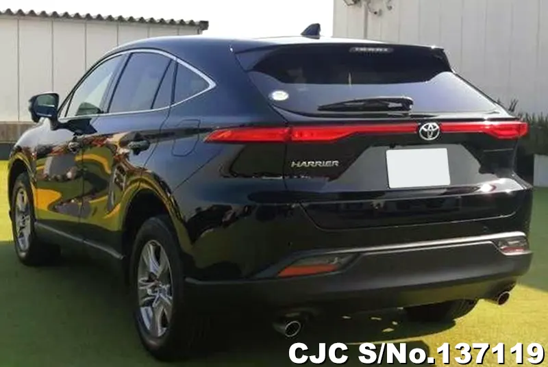 Toyota Harrier in Black for Sale Image 1