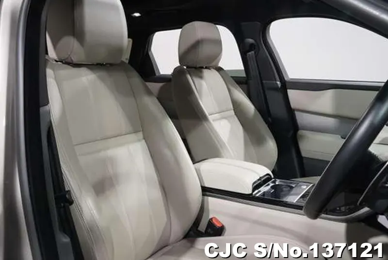 Land Rover Range Rover in Brown for Sale Image 8