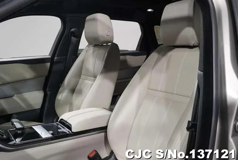 Land Rover Range Rover in Brown for Sale Image 9