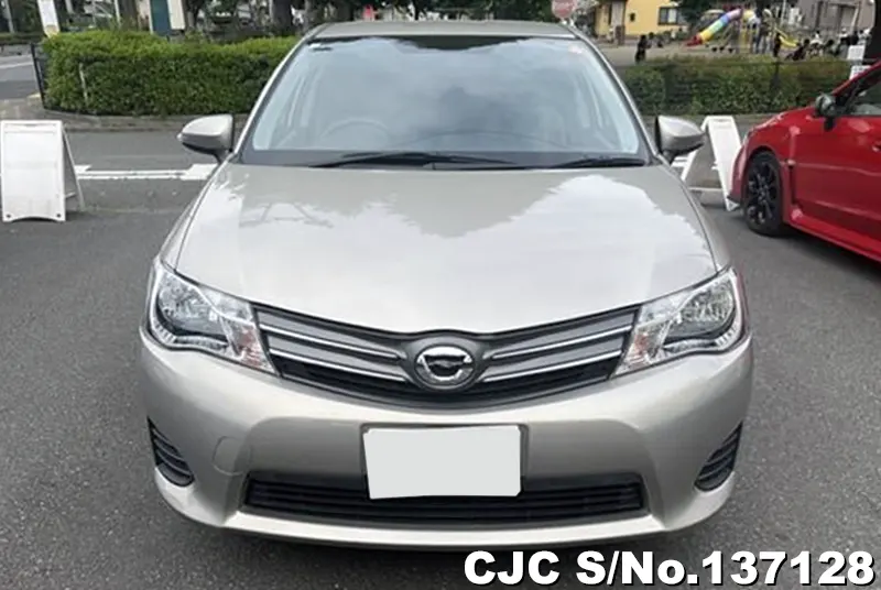 Toyota Corolla Axio in Silver for Sale Image 4