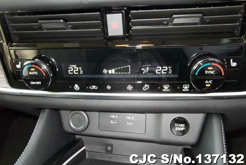 Nissan X-Trail in Red for Sale Image 11