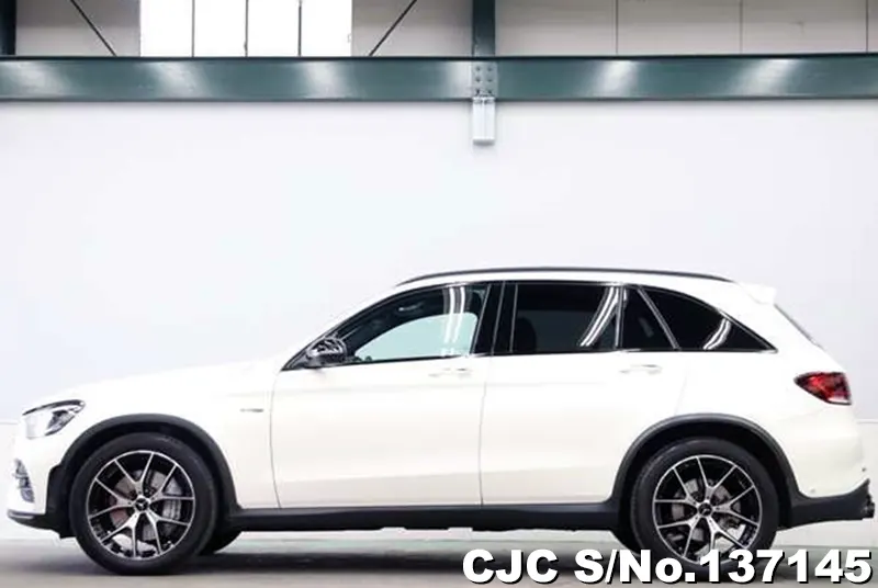 Mercedes Benz GLC Class in White for Sale Image 2