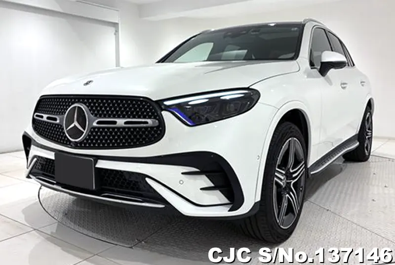 Mercedes Benz GLC Class in White for Sale Image 2