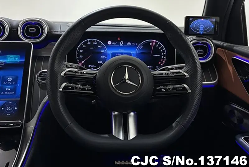 Mercedes Benz GLC Class in White for Sale Image 9