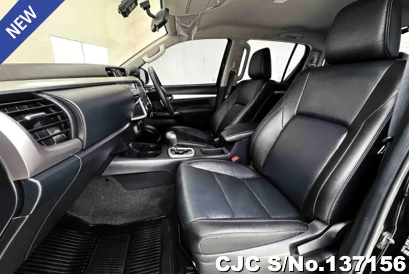 Toyota Hilux in Black for Sale Image 6