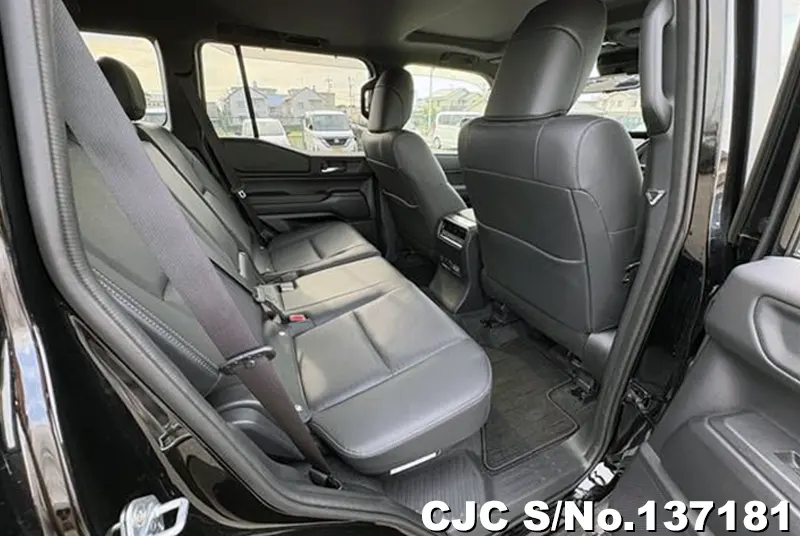 Toyota Land Cruiser 250 in Black for Sale Image 7