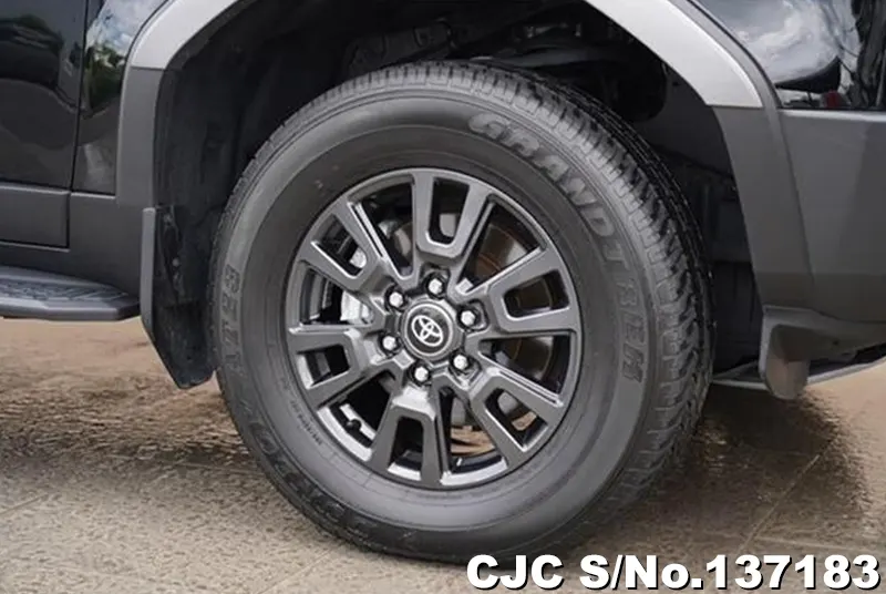 Toyota Land Cruiser 250 in Black for Sale Image 12
