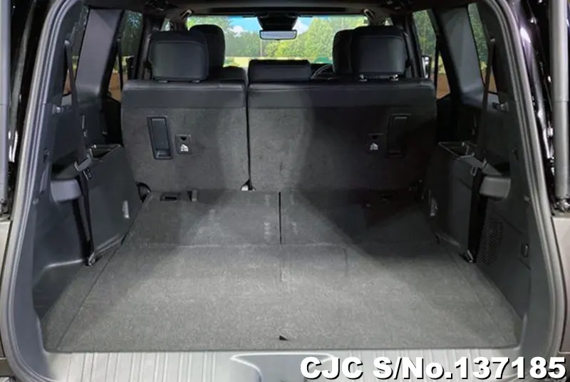 Toyota Land Cruiser 250 in Black for Sale Image 10