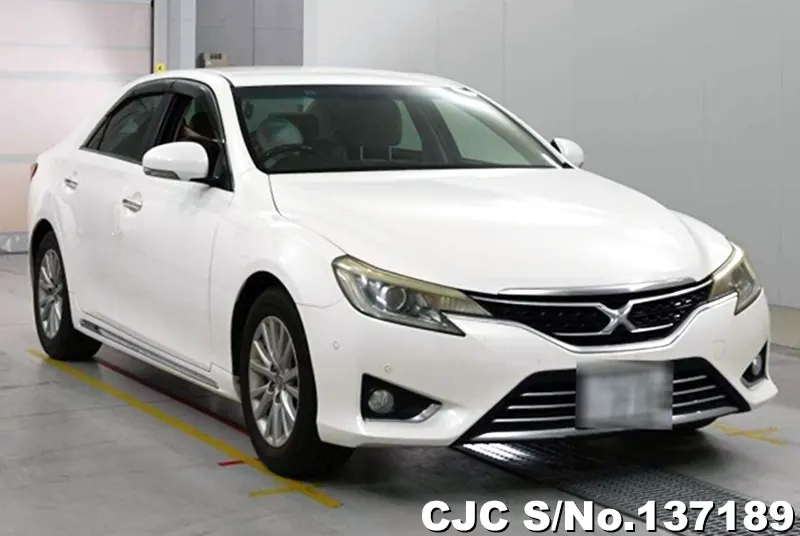 Toyota / Mark X 2012