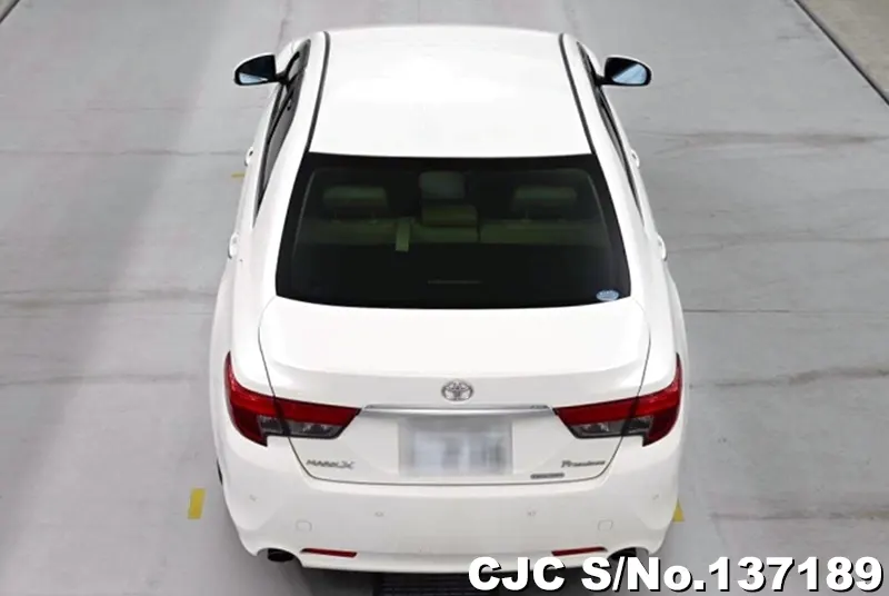 Toyota Mark X in White for Sale Image 5