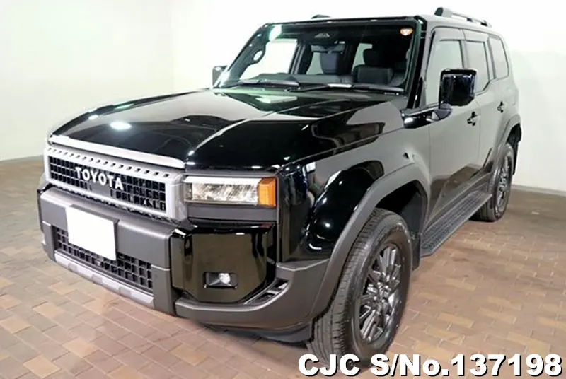 Toyota Land Cruiser 250 in Black for Sale Image 2