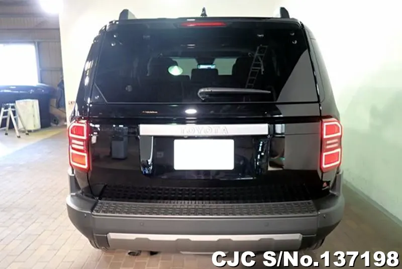 Toyota Land Cruiser 250 in Black for Sale Image 4