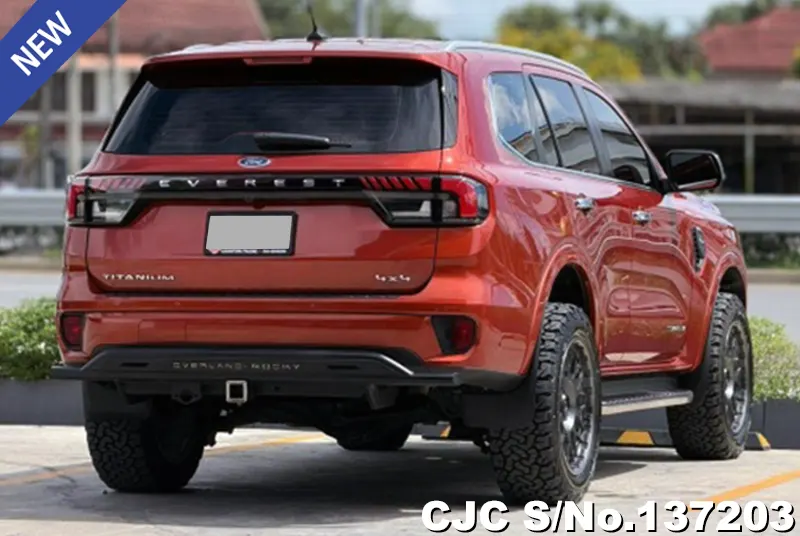 Ford Everest in Orange for Sale Image 2