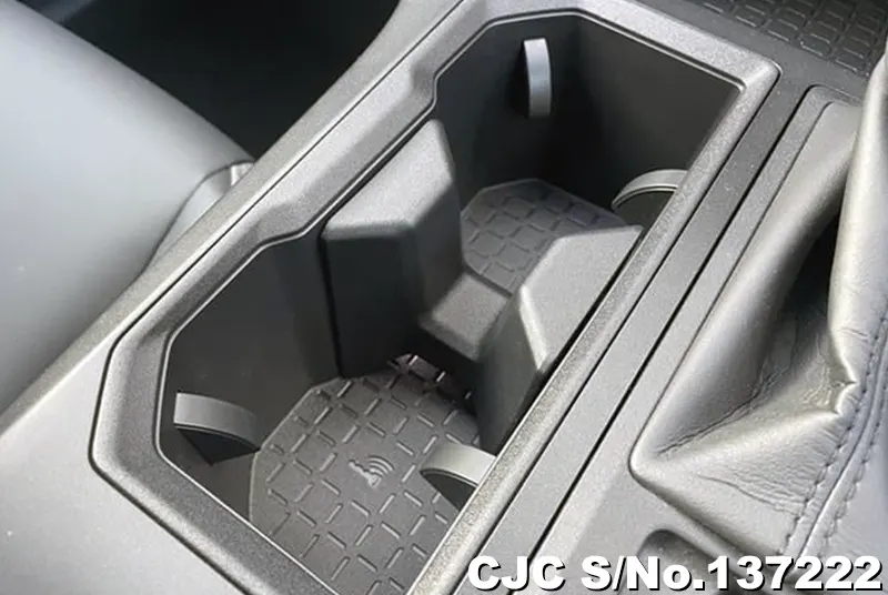 Toyota Rav4 in Gray for Sale Image 7
