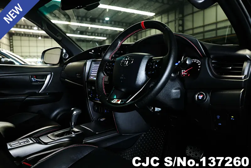 Toyota Fortuner in Black for Sale Image 6