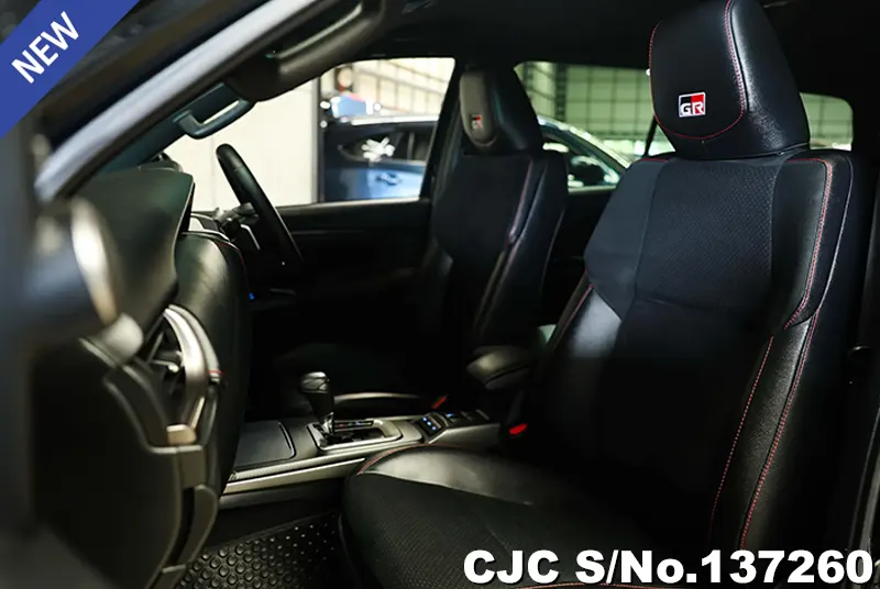 Toyota Fortuner in Black for Sale Image 7