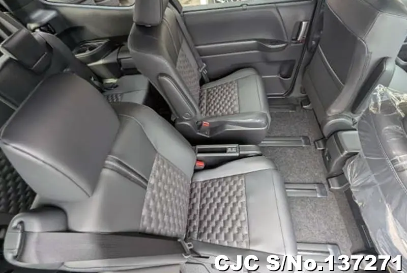 Toyota Voxy in Black for Sale Image 8