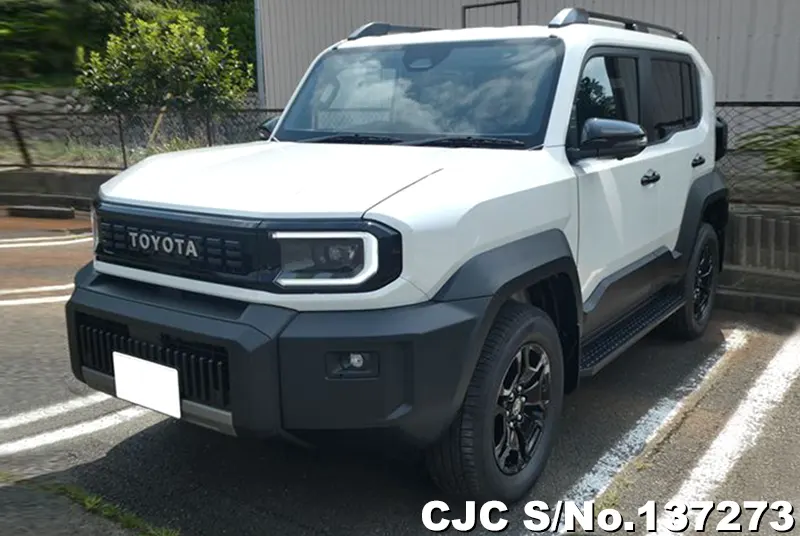 Toyota / Land Cruiser FJ 2026