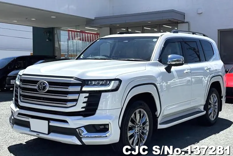 Toyota Land Cruiser in Pearl for Sale Image 3