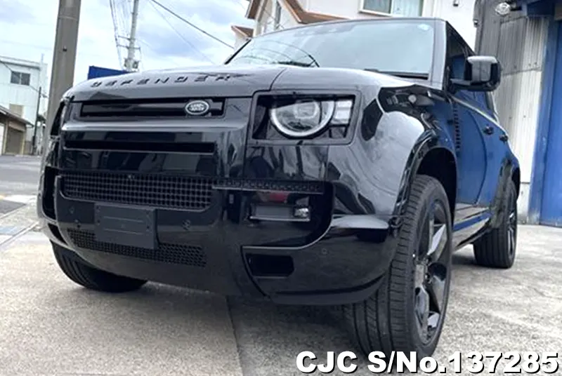 Land Rover / Defender 2026