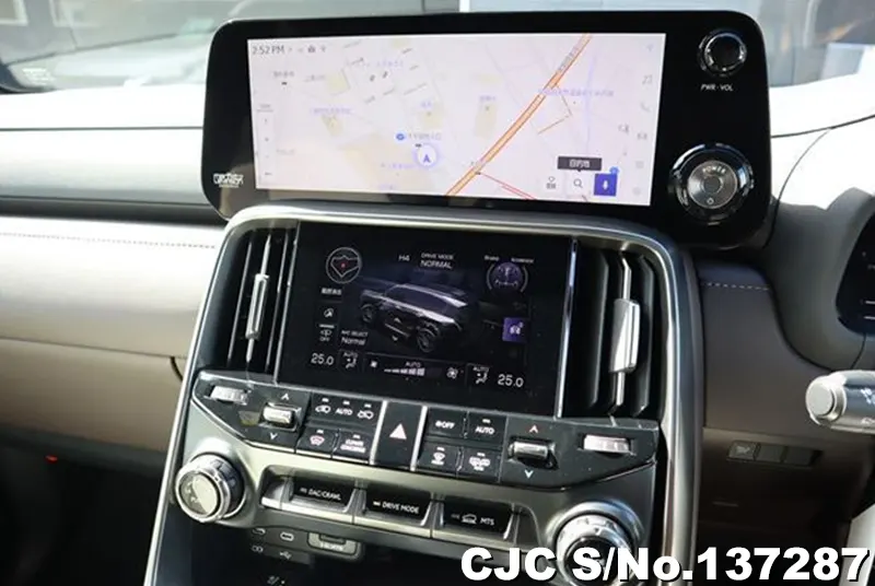 Lexus LX700H in Black for Sale Image 21