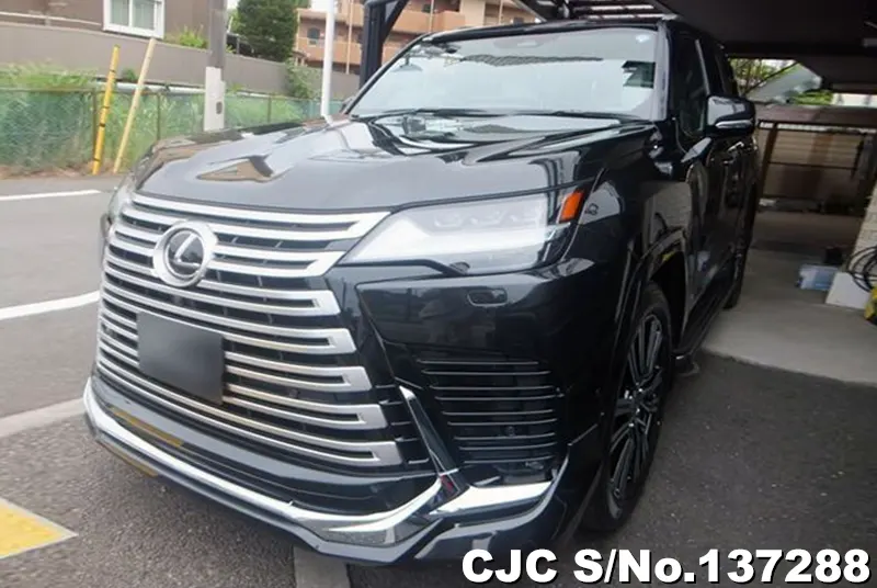 Lexus LX700H in Black for Sale Image 3
