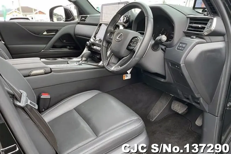Lexus LX700H in Black for Sale Image 2