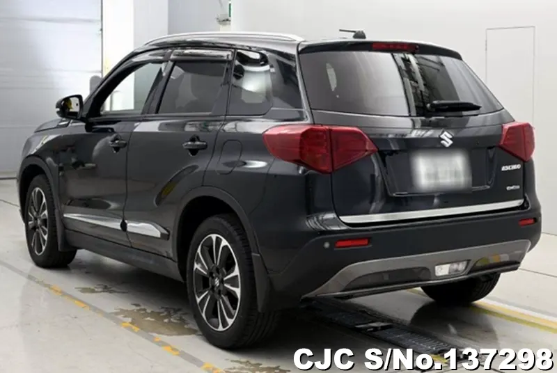 Suzuki Escudo in Black for Sale Image 1