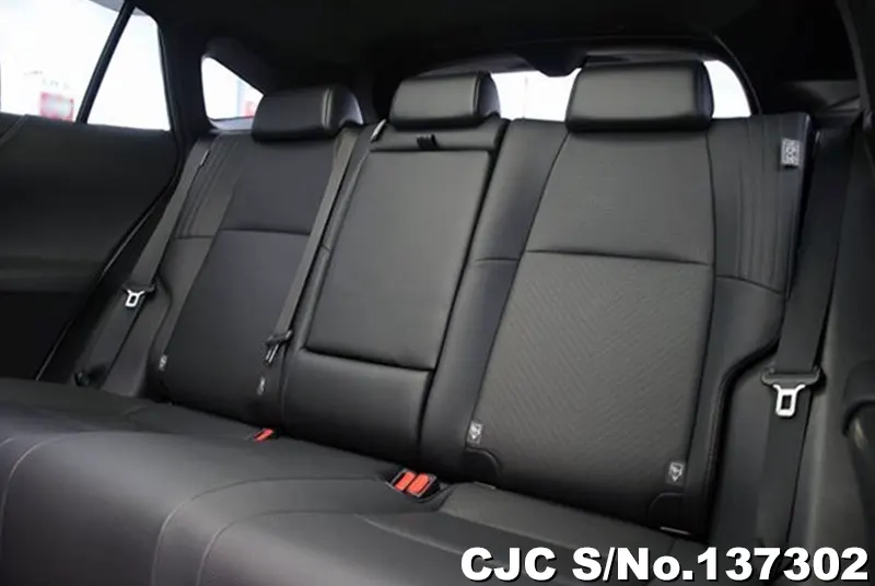 Toyota Harrier in Black for Sale Image 8