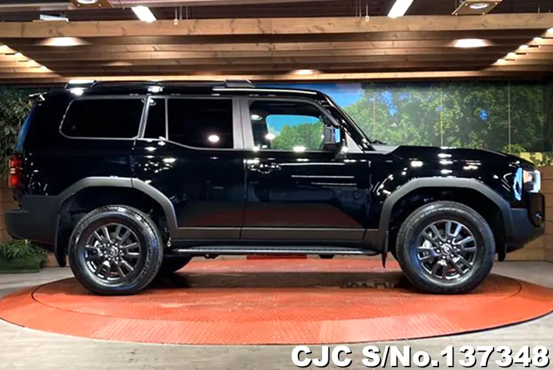 Toyota Land Cruiser 250 in Black for Sale Image 6