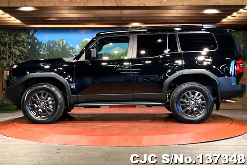 Toyota Land Cruiser 250 in Black for Sale Image 7