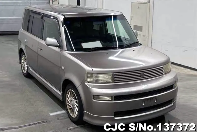 Toyota / BB 2003
