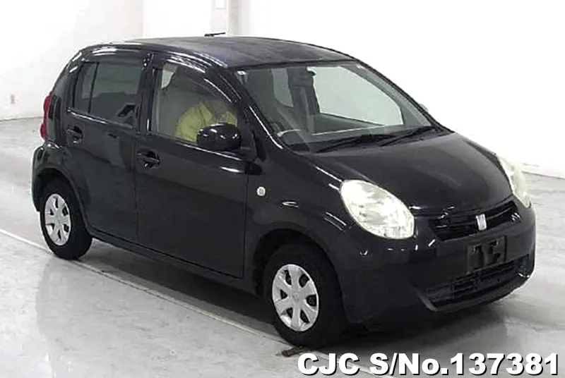 Toyota / Passo 2011