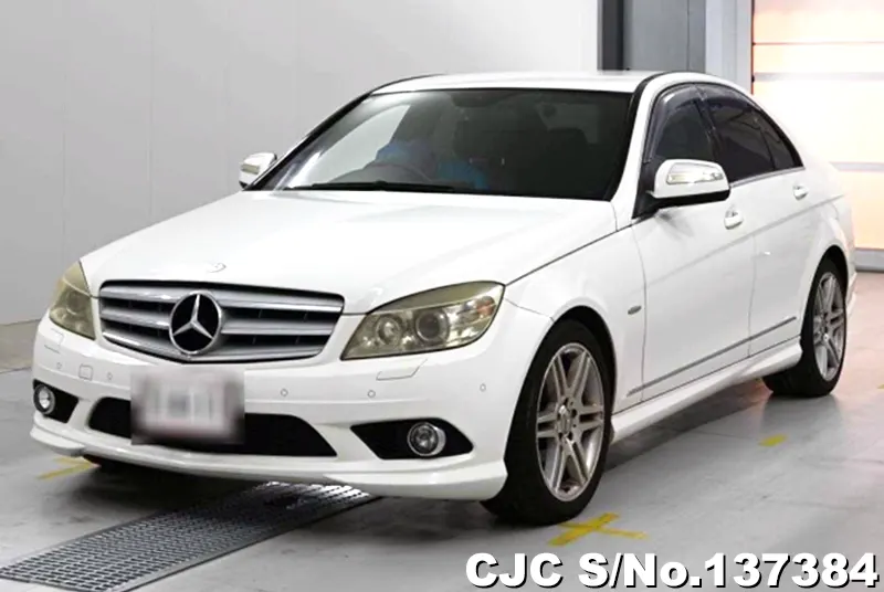 Mercedes Benz C Class in White for Sale Image 3