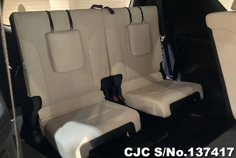 Lexus LX 600 in Black for Sale Image 7