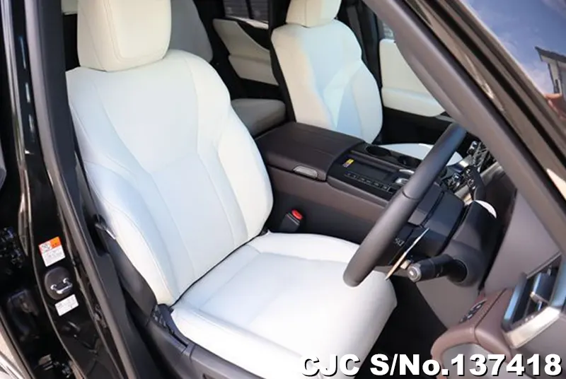Lexus LX700H in Black for Sale Image 9