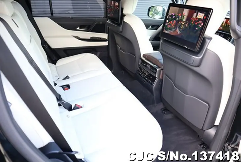 Lexus LX700H in Black for Sale Image 11
