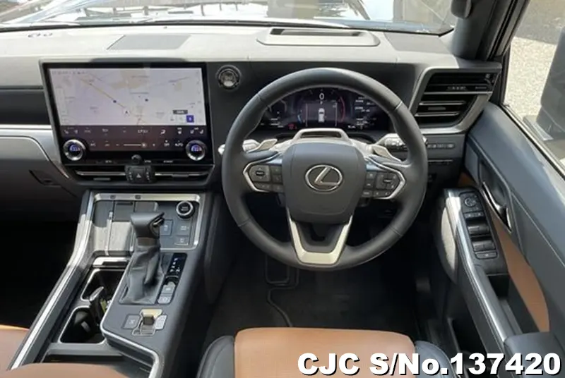 Lexus GX 550 in Black for Sale Image 6