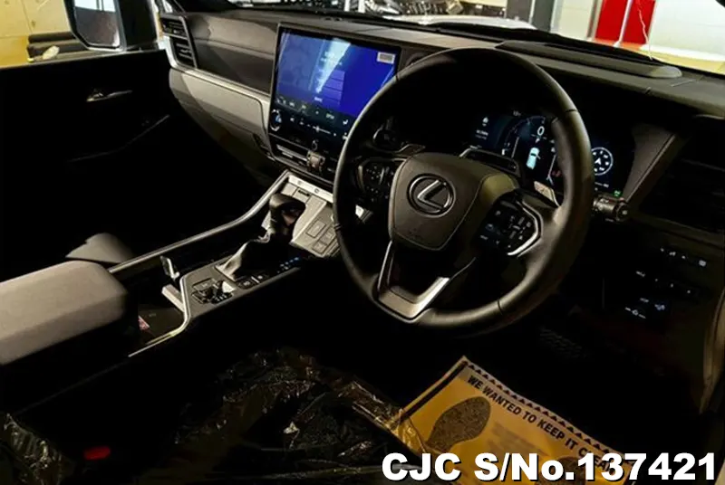 Lexus GX 550 in White for Sale Image 7