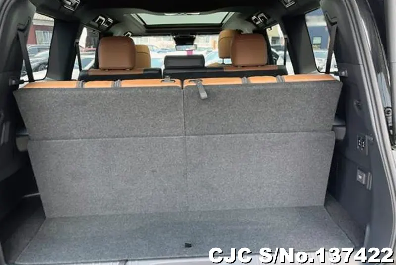 Lexus GX 550 in Black for Sale Image 6