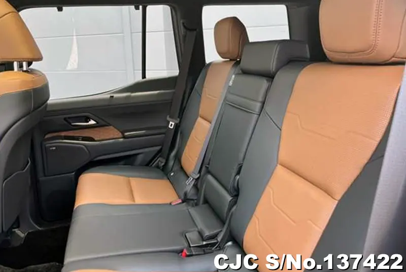 Lexus GX 550 in Black for Sale Image 9