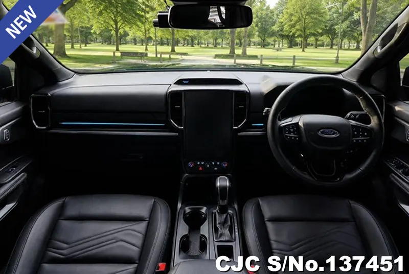 Ford Everest in Black for Sale Image 6