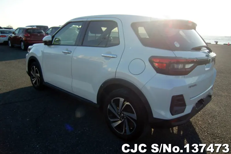 Toyota Raize in White for Sale Image 1