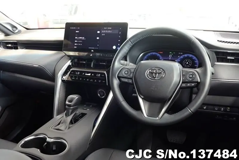 Toyota Harrier in White for Sale Image 8